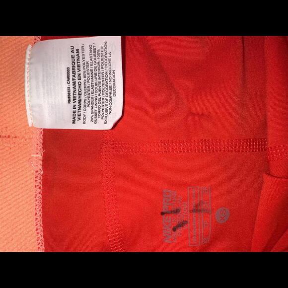 Nike Women's Dri-Fit Pro 3 Big Dot Training Shorts - Picture 4 of 12